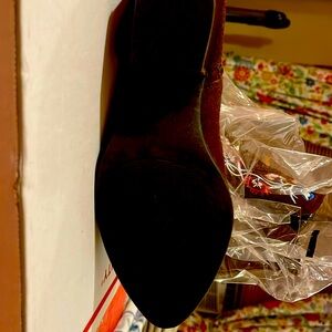 Carlos by Carlos Santana suede ankle boots